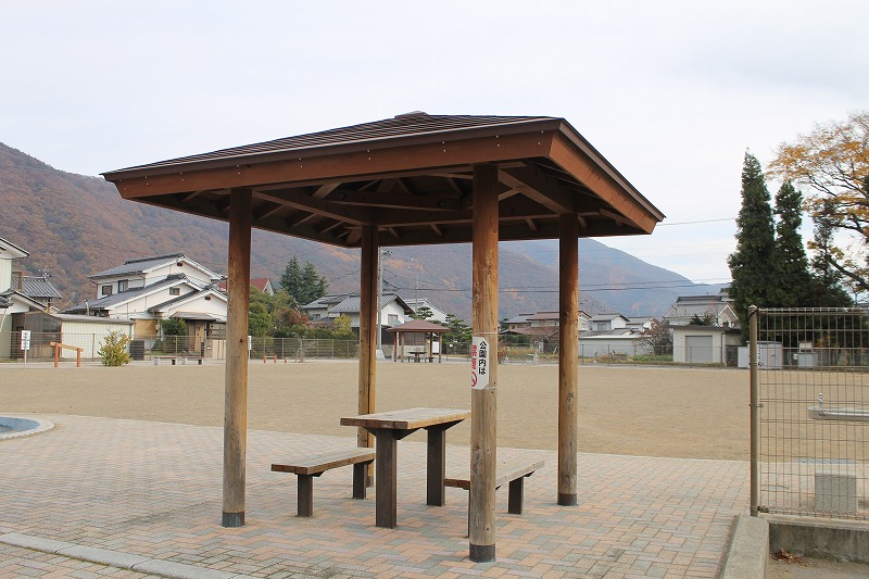 あずまやは2か所あります