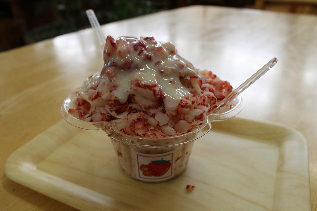 アグリパークのけずりいちご練乳ソース