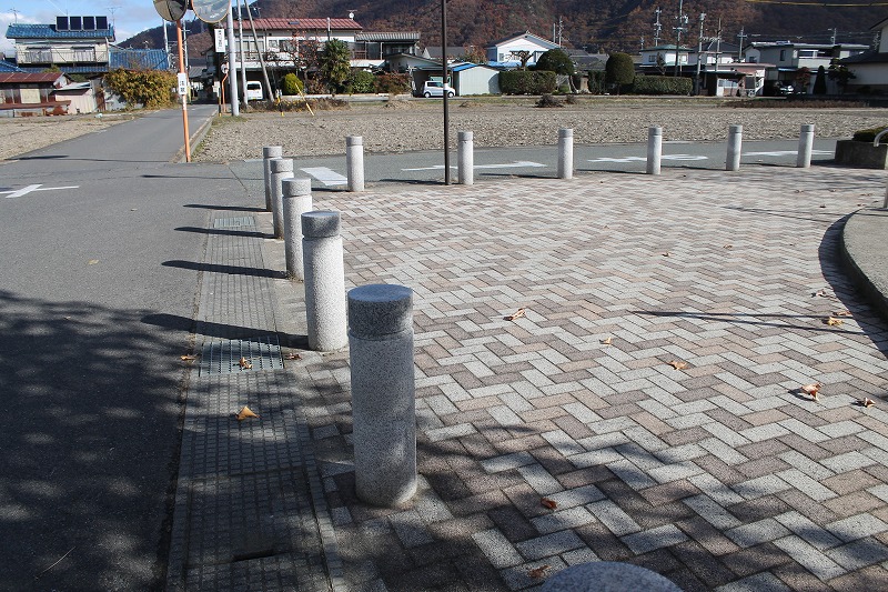 小船山公園の入口、段差はありません