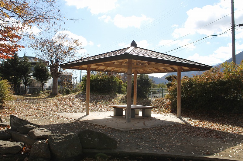 花緑コミュニティパーク、あずまや