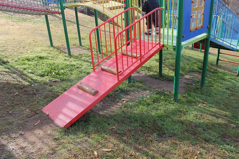 サクラケアパーク、新しい複合遊具