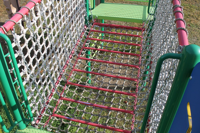 サクラケアパーク、新しい複合遊具