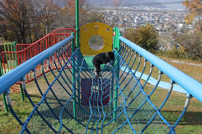 サクラケアパーク、新しい複合遊具