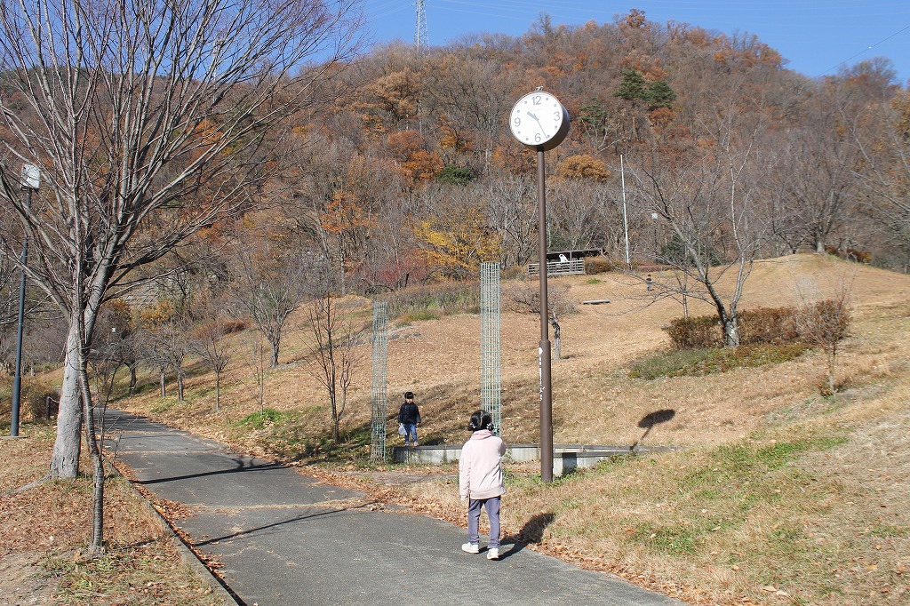 稲荷山公園の歩道