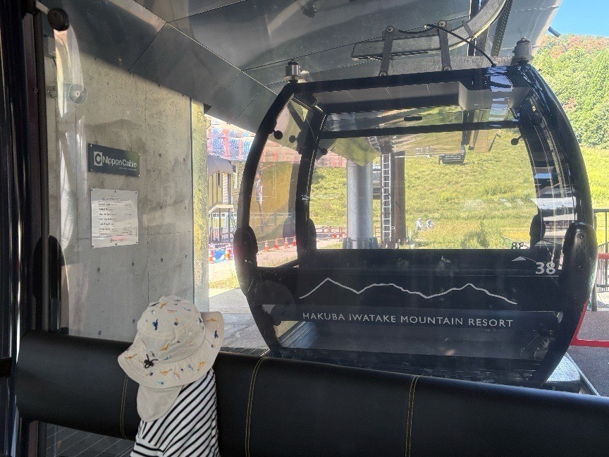 2024年にリニューアルした新しい岩岳ゴンドラノア