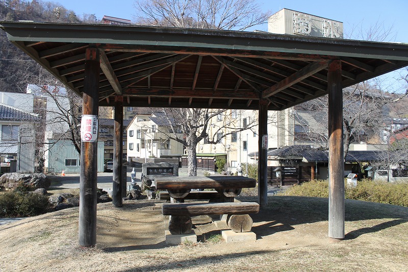 上山田中央公園のあずまや
