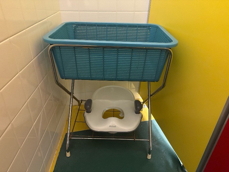 いいずなリゾートスキー場の女性トイレ