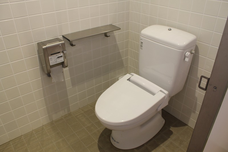 三本木公園の女性トイレ