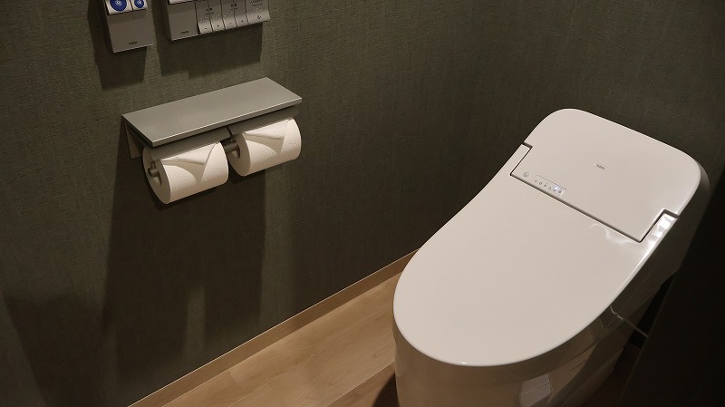 ANAホリデイ・イン リゾート軽井沢のキッズスイートトイレの様子